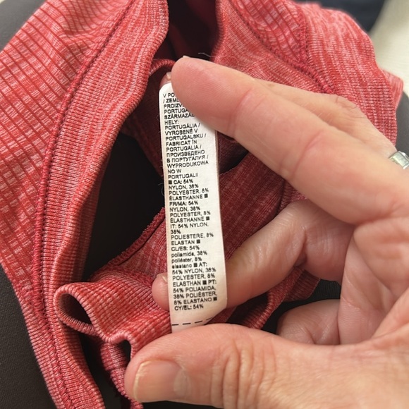 Athleta Red Textured Top🌿 - Picture 5 of 6